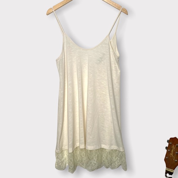 Cecico long lace loose trimmed spaghetti strap cream layering cami - Picture 7 of 8